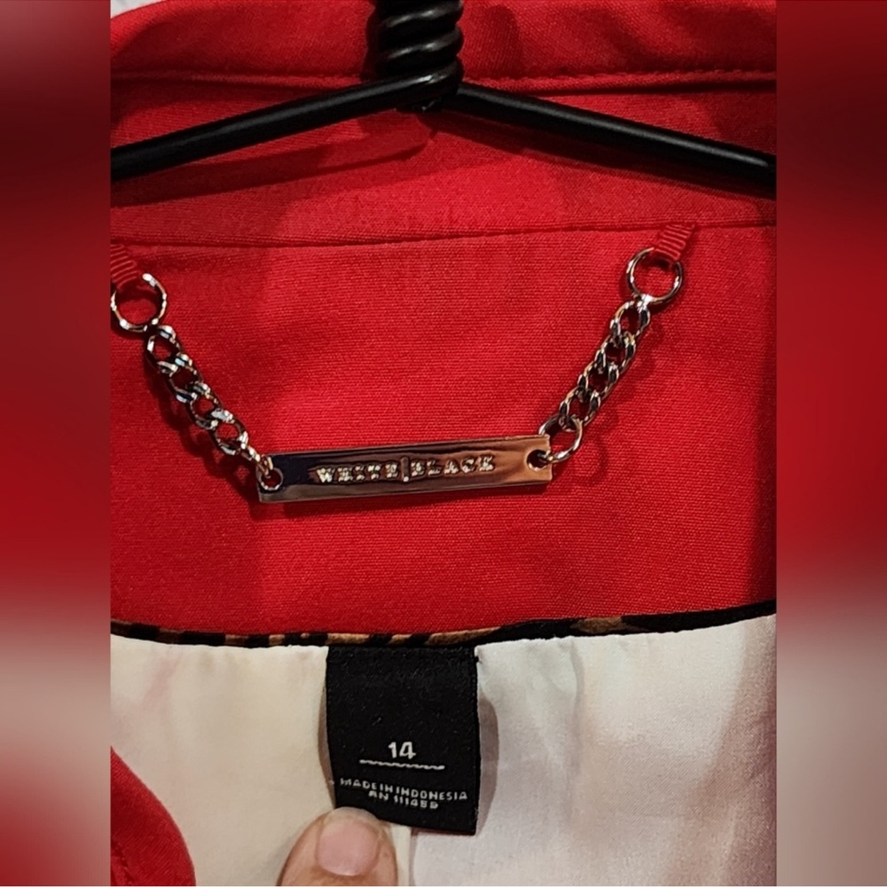 WHBM Red Ruffled Blazer - Picture 4 of 4
